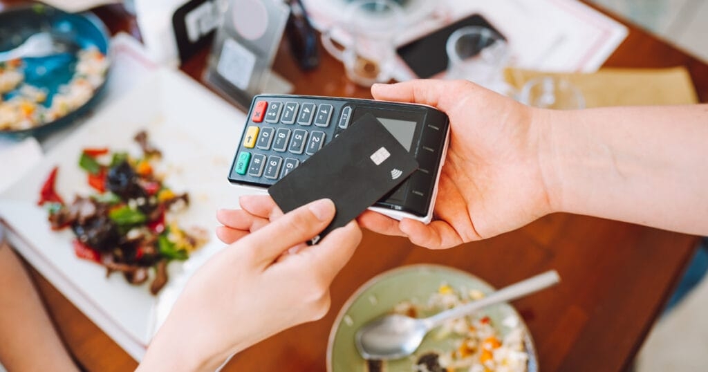 Florida Expands Mandatory Fee Disclosure Requirements for Restaurants and Hospitality Businesses in ‘Operations Charge’ Statute